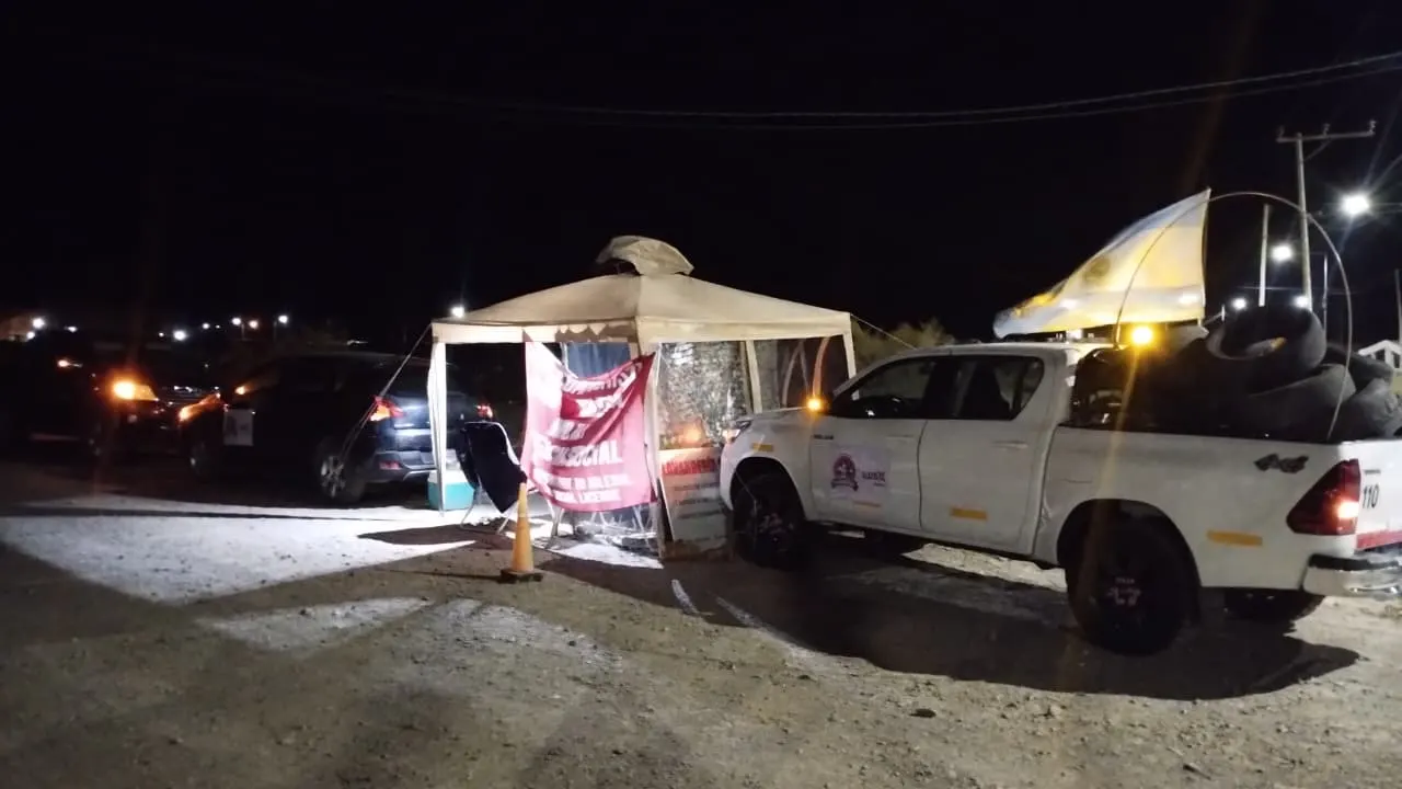 e472da_8f72e9019c464b6196bc7f44444316c8~mv2