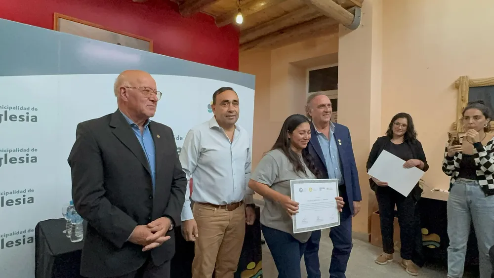 Imagen de WhatsApp 2025-03-27 a las 19.15.20_cd17f7c8