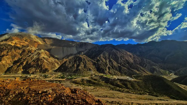 0b6c37afaaac18ff4c625cd27540ee7d_L