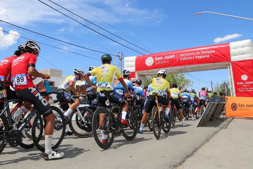 54289916949_34365cf737_b-e1738028083429