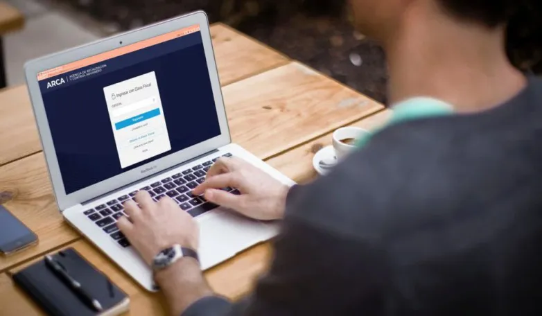 a0db3ac52e2609a01791831b5d1cd196_L