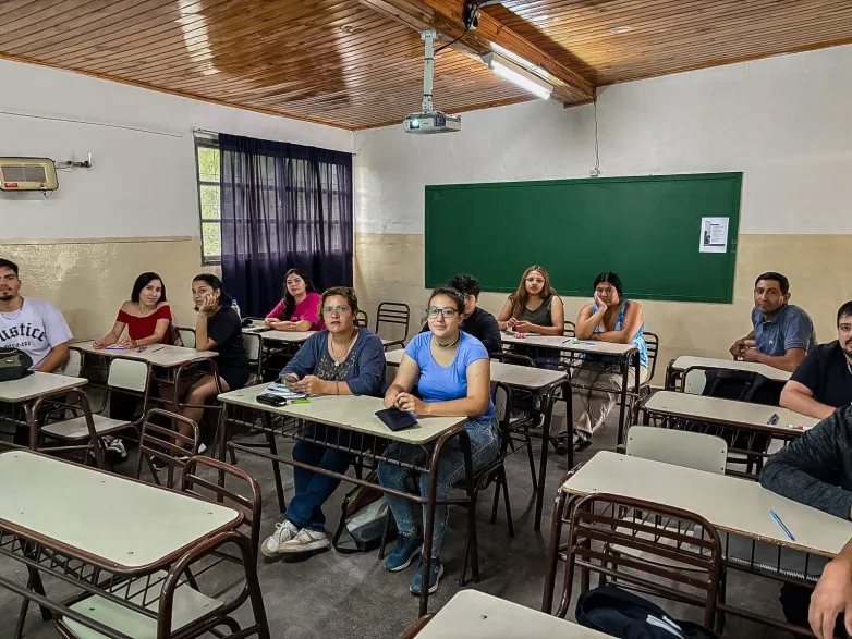 e8a89963a2acfea0b01d457cd42dcd30_L